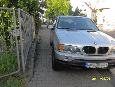 Auto+auf+Gehweg